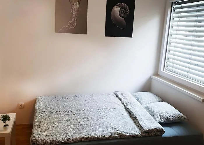 Sweet Vibes At Siska District, With Parking